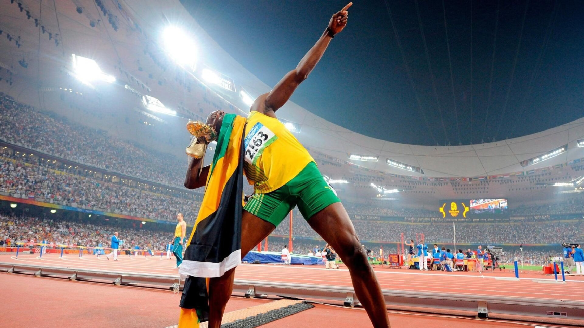 世界杯巅峰对决：激烈战场，精彩纷呈！，世界杯经典比赛视频